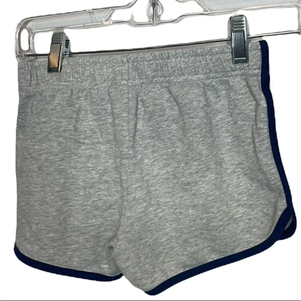 Team Apparel Patriots Shorts. Size 10.